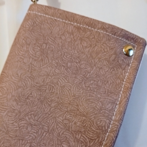 New Southwestern Tooled Vinyl Clutch Travel Hanging makeup bag Mauve Wristlet - Picture 3 of 12
